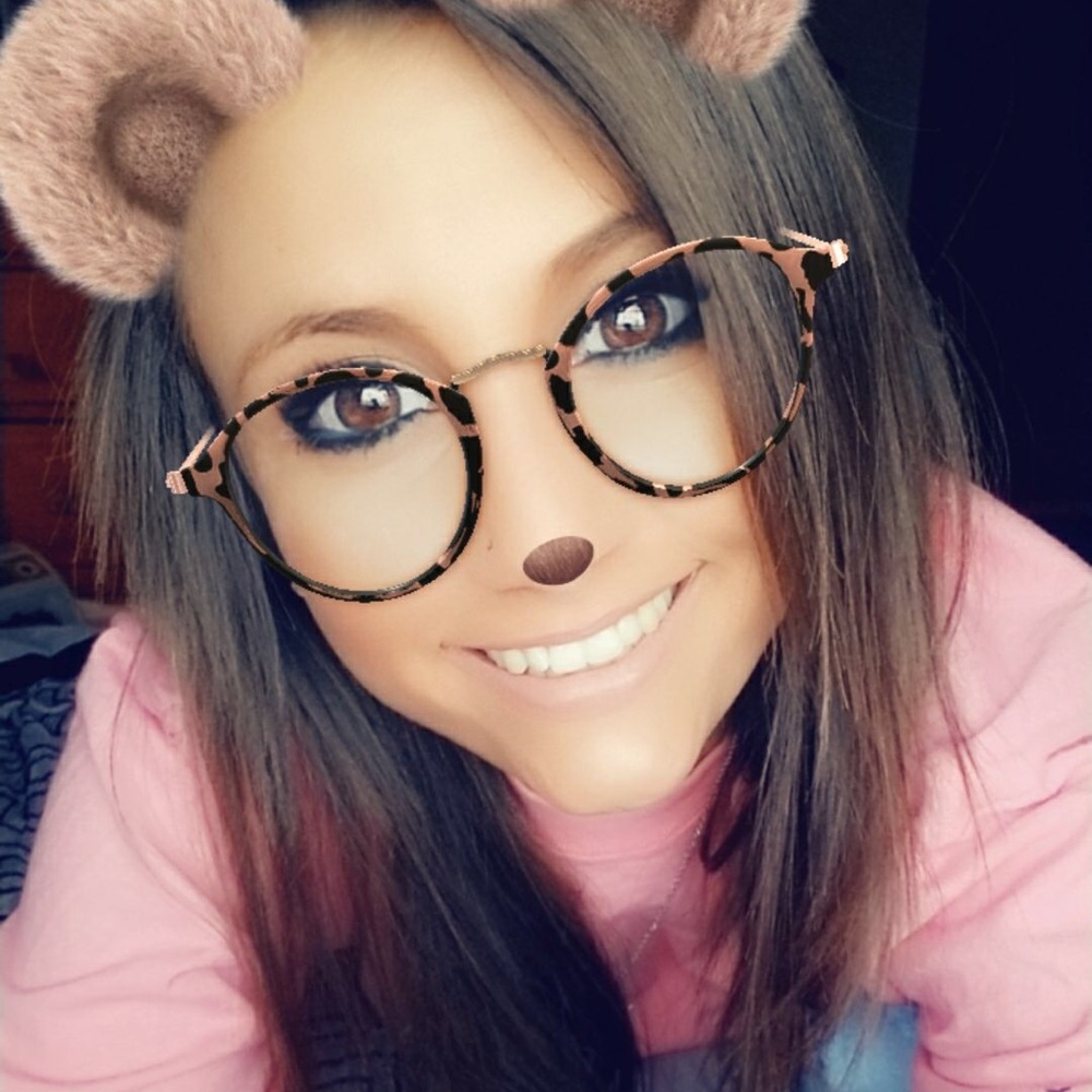 Meet your Posher, Kreslyn